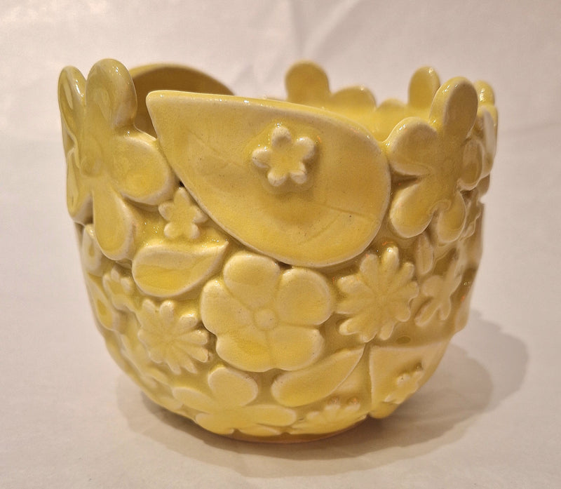 AL003 Yellow Flower Vase by Amber Lion