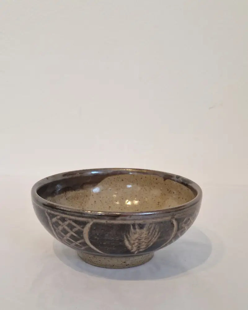 SP2505 Decorated Dish by Ara Cardew Ceramics from Barewall Art Gallery